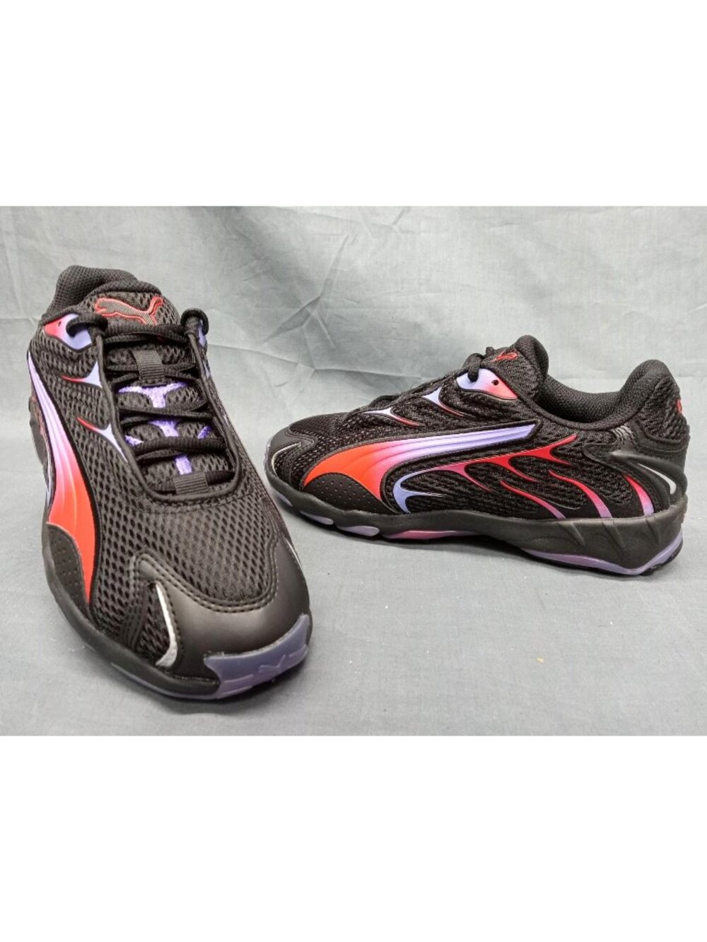 Puma Inhale Jr (GS) 401694 02 Sneaker Puma Black Puma Red Boys Size 5 NEW NO BOX